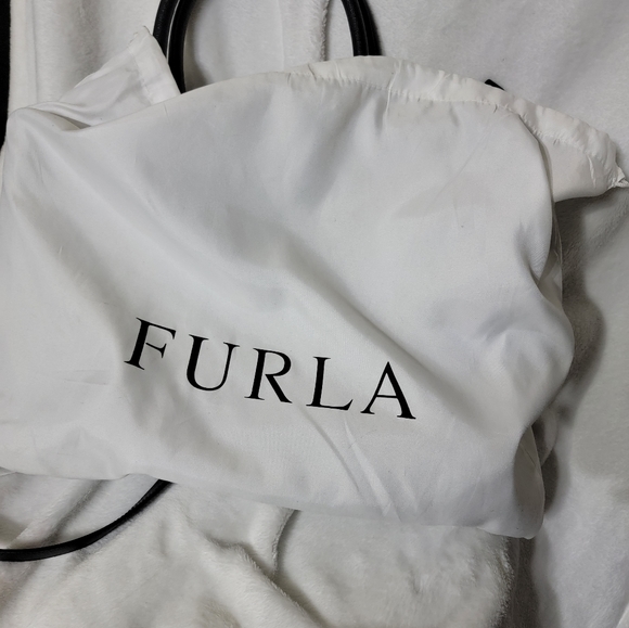 Furla bag - Picture 9 of 9